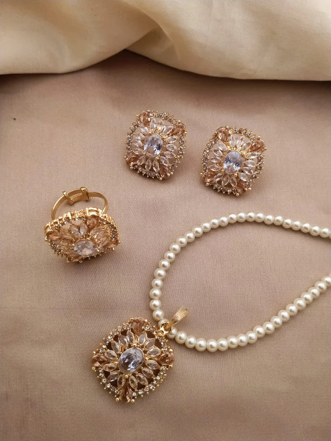 ORIGINAL LOCKET SET