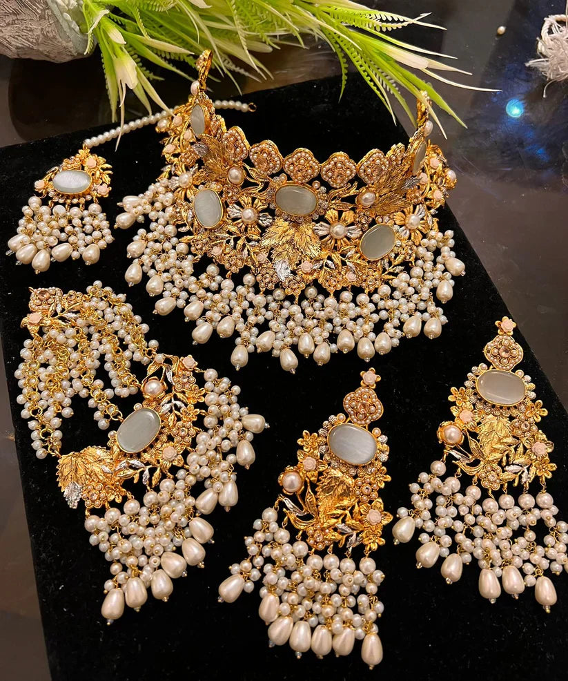 GOLD PLATED STYLE BRIDAL SET