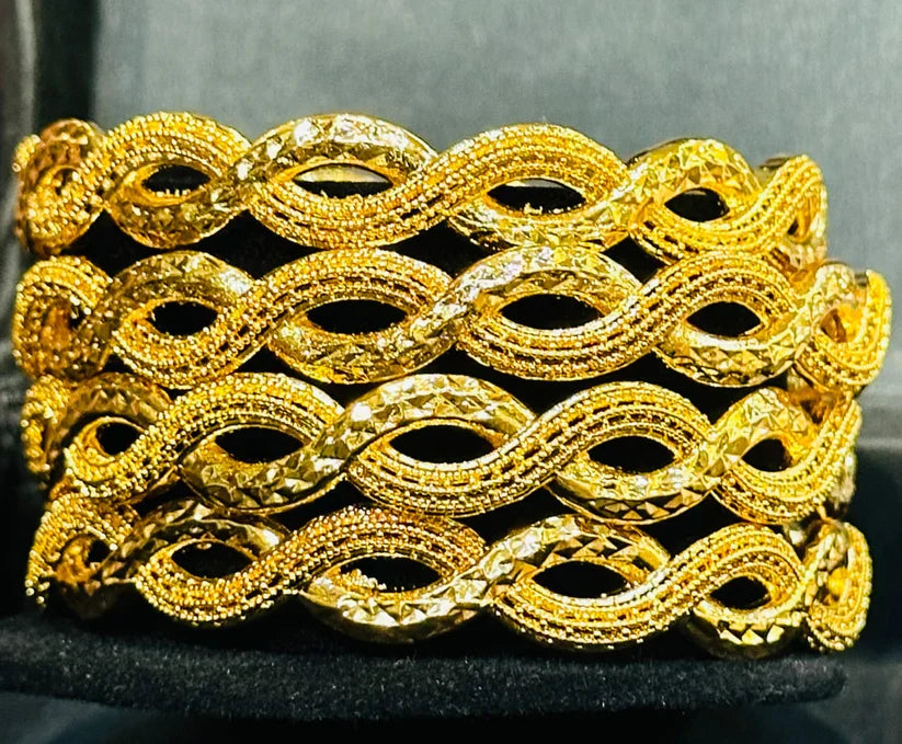 4 PCS GOLD PLATED BANGLES